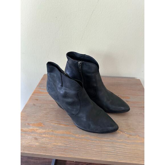Frye Jennifer Almond Toe Block Heel Ankle Leather Booties Black Women's Size 7.5 - Picture 6 of 11